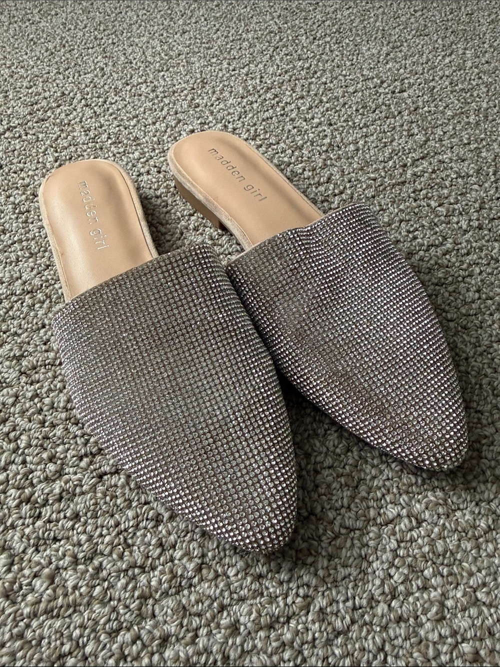 Madden Girl Tania R Rhinestone Pointed-Toe Mules – Size 7
